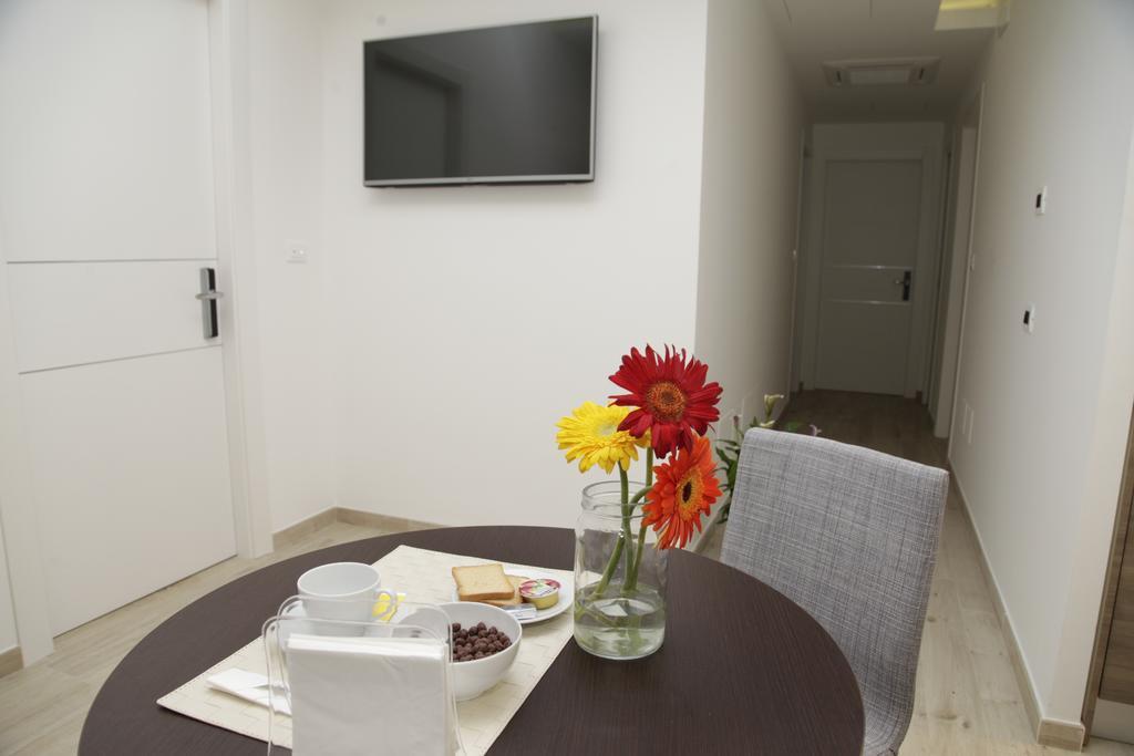 Maison Maneli 3* Rome