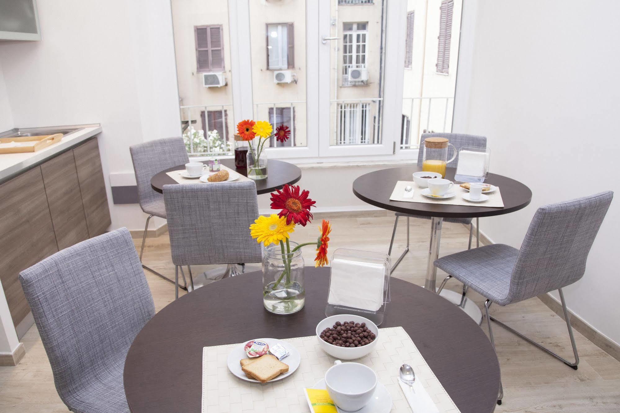 Maison Maneli 3* Rome