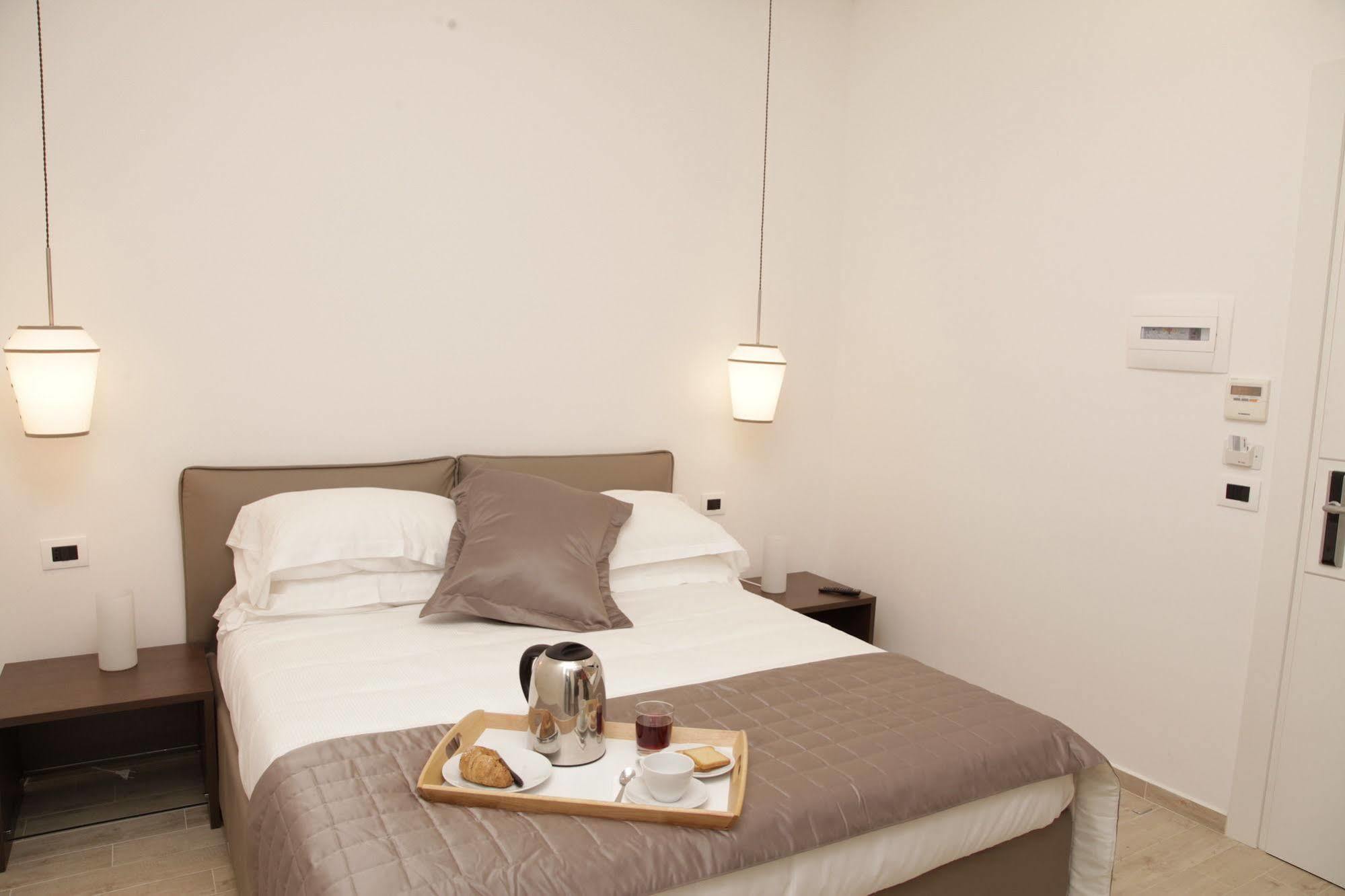 Maison Maneli Affittacamere Roma